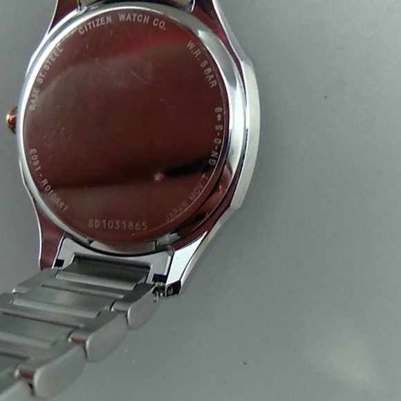 Citizen Eco-Drive EM0756-53A Silver Rose Gold Tone - Picture 6 of 10